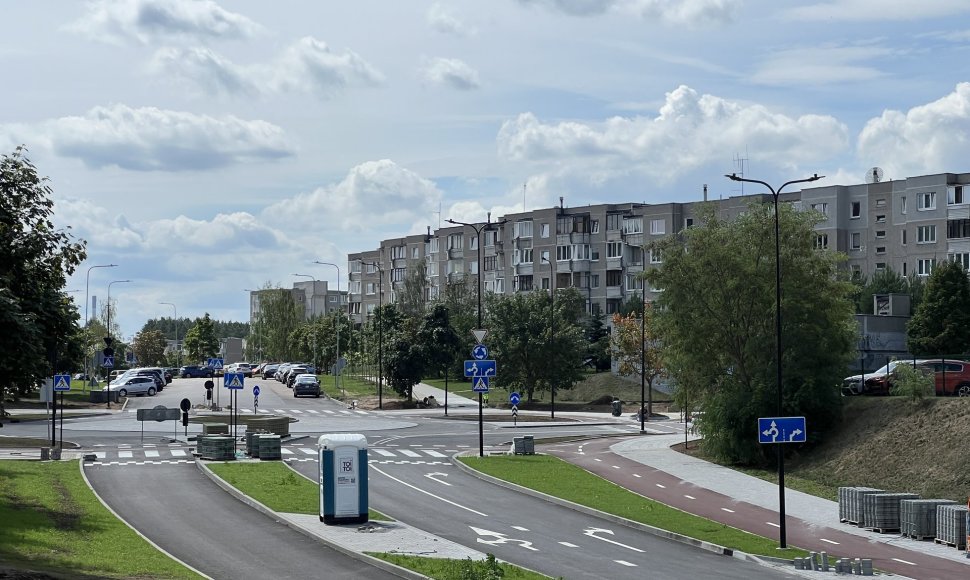 Smalinės ir Vydūno gatvių žiedinė sankryža Pilaitėje Vilniuje