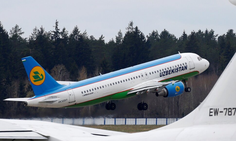 Oro linijų bendrovė &bdquo;Uzbekistan Airways&ldquo; / Vasily Fedosenko / REUTERS