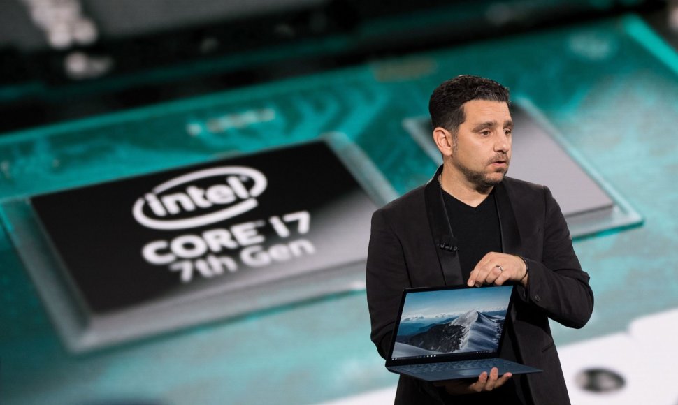 „Microsoft“ pristatė naująjį „Surface Laptop“