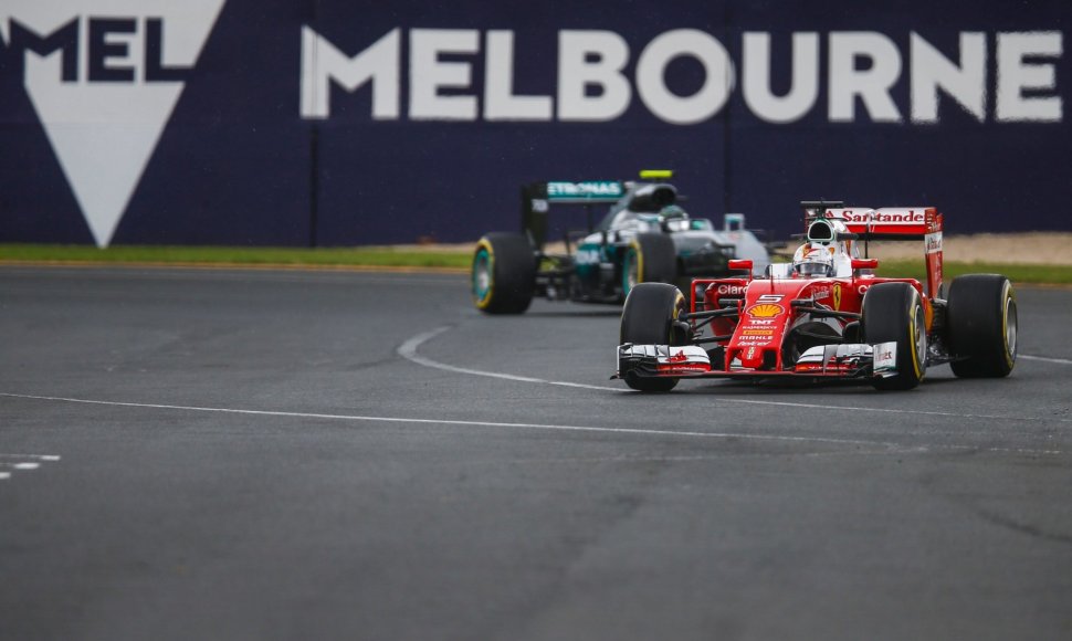 „Formulės-1“ lenktynių treniruotės Australijoje