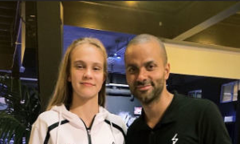 Justė Jocytė ir Tony Parkeris