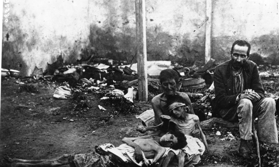 Nualinta bado šeima Sovietų Rusijoje, 1922 m.