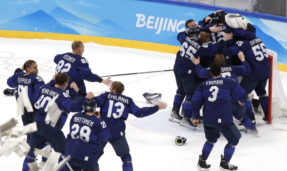 Suomijai – auksas ledo ritulio turnyre