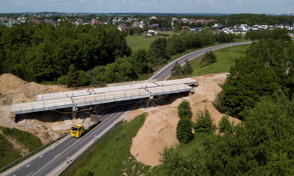 Remontuojamas viadukas Galvės gatvėje, kelyje Vilnius-Trakai