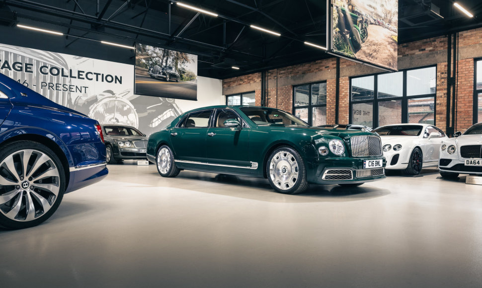  „Bentley“ sukūrė „Mulsanne“ limuziną Jos Didenybei Karalienei Elžbietai II