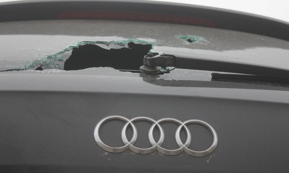 Apgadintas „Audi“ automobilis