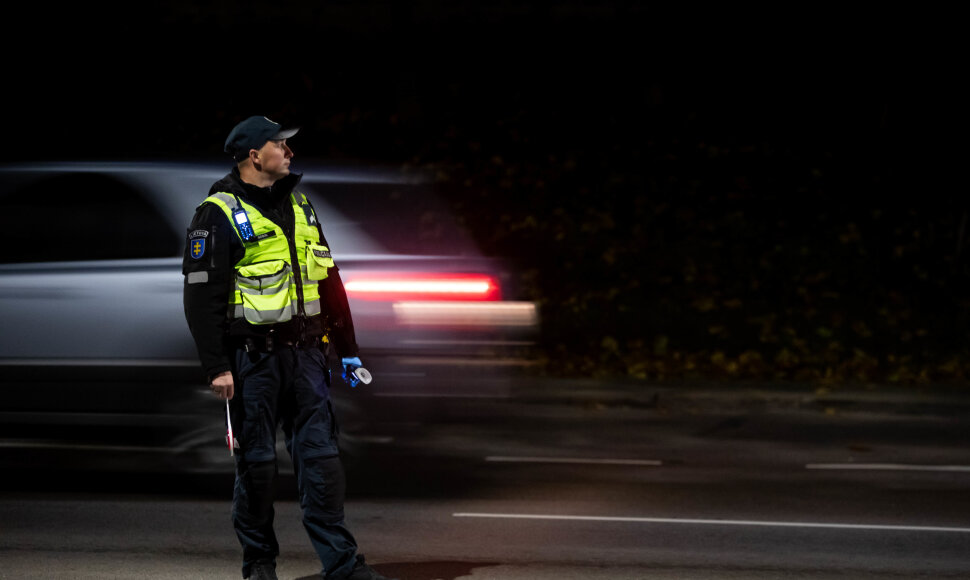 Naktinis kelių policijos reidas Vilniuje