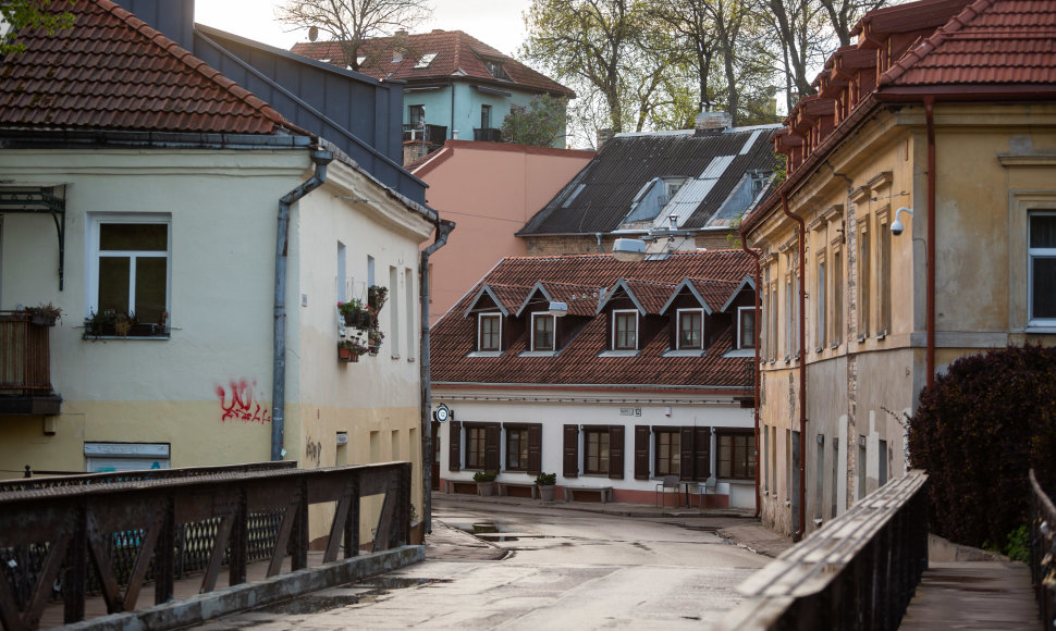 Lietaus nuplauti Vilniaus stogai ir bokštai