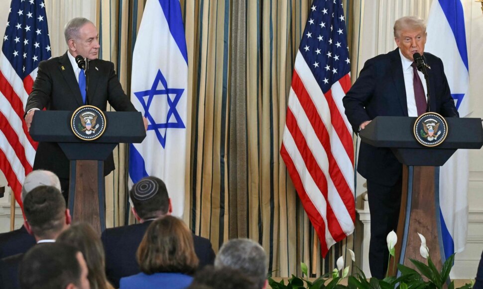 Spaudos konferencija Baltuosiuose rūmuose / ANDREW CABALLERO-REYNOLDS / AFP