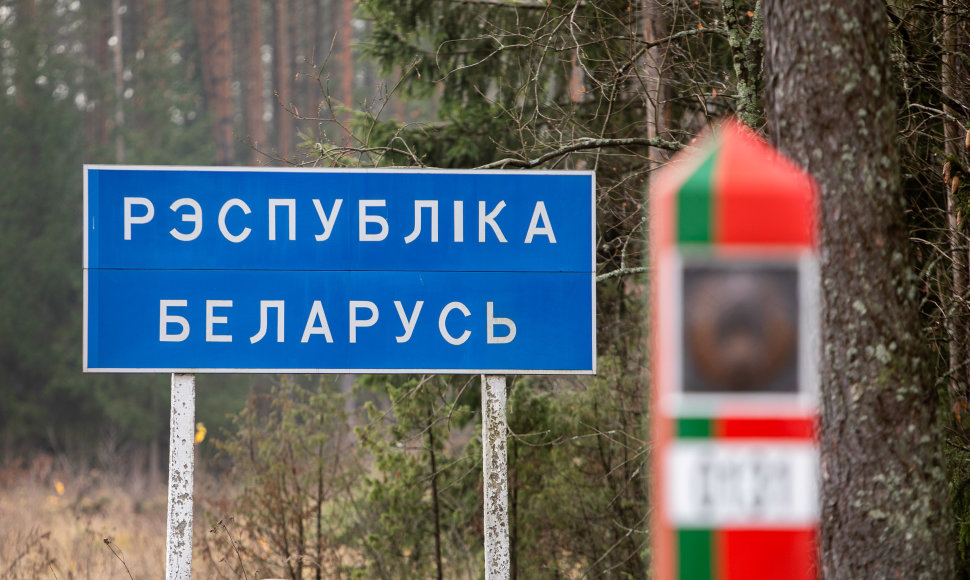 Fizinio barjero pasienyje su Baltarusija statyba