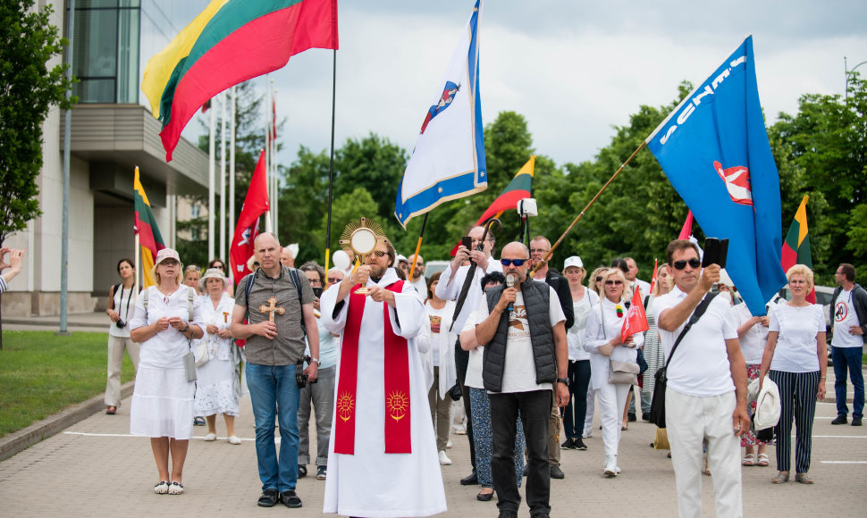 Protesto akimirka