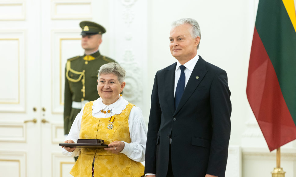 Rita Urnėžiūtė, Gitanas Nausėda