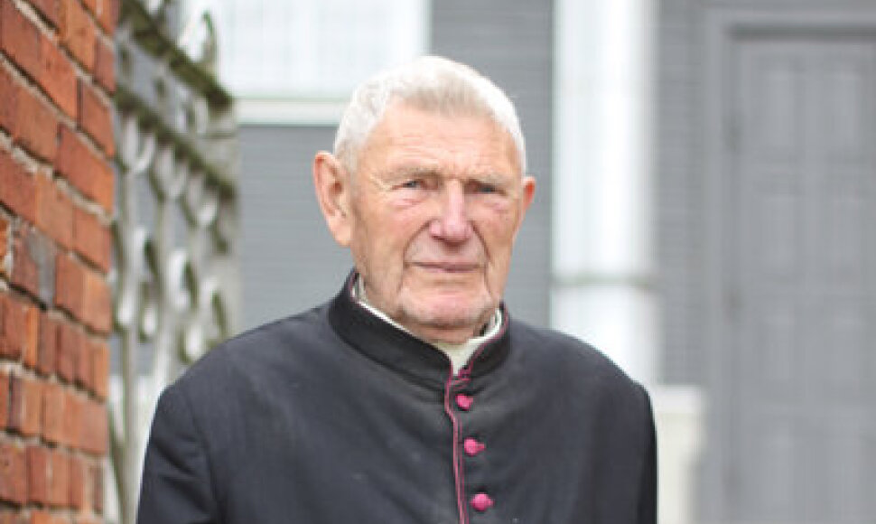 Monsinjoras Juozas Čeberiokas