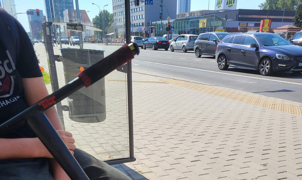 Klaipėdoje viešėjusi vilnietė Ieva stebėjosi, kodėl į autobusus nepriimami vaikai su paspirtukais.