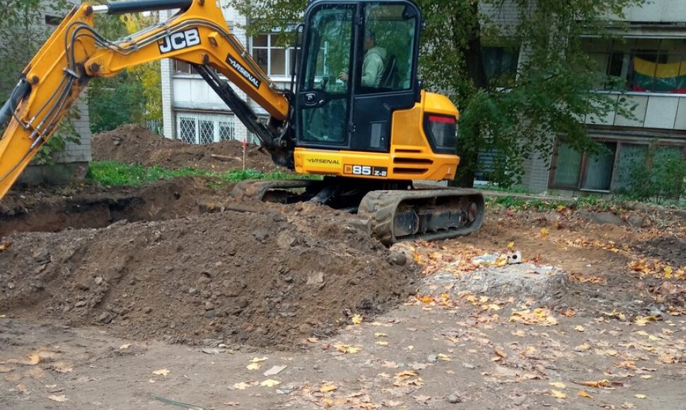 &bdquo;Kijota&ldquo; į gruntą užkasė 8,2 kub. m mi&scaron;rių statybinių atliekų