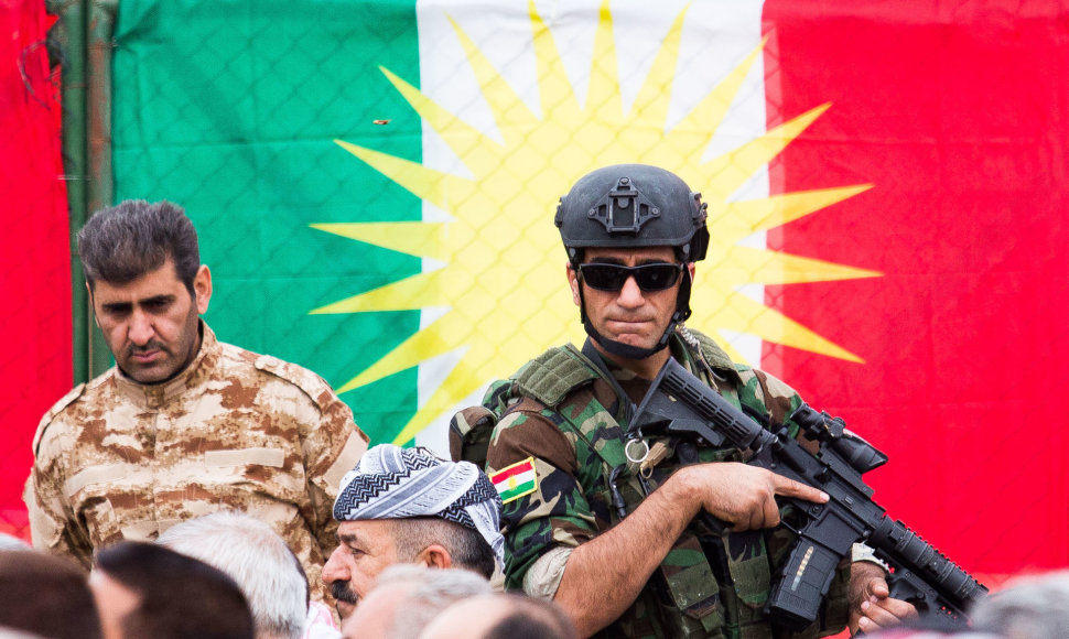 Irake kurdų prezidentas Barzanis sveikina iš “Islamo valstybės” gniaužtų išplėštą miestą
