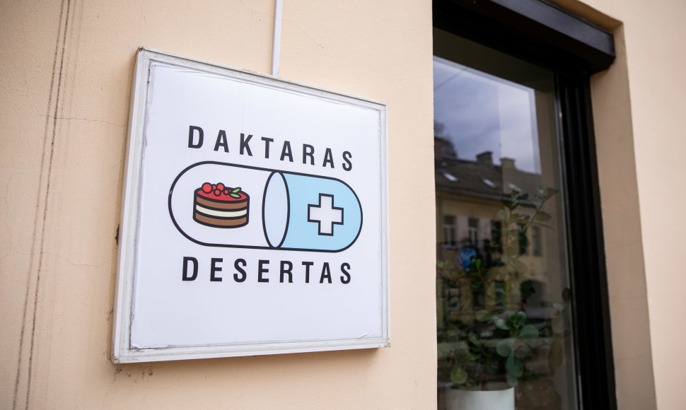 Saldumynų parduotuvė „Daktaras desertas“