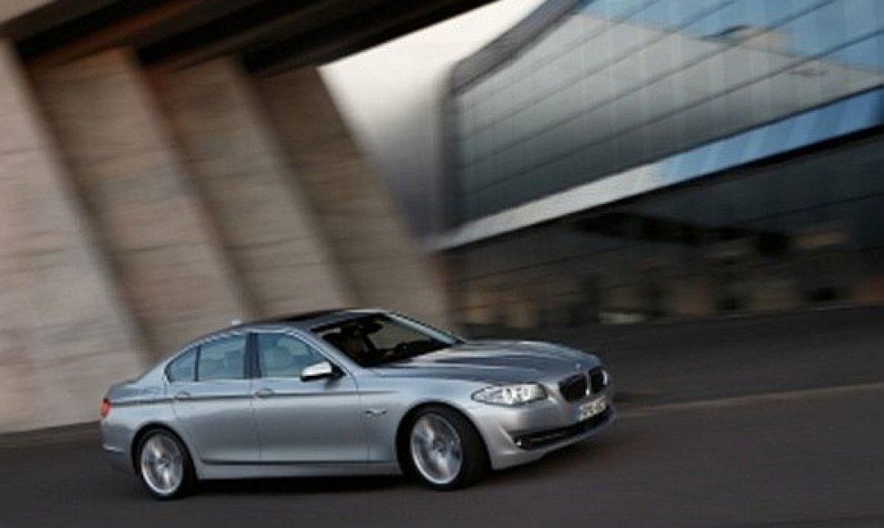BMW 5 sedanas