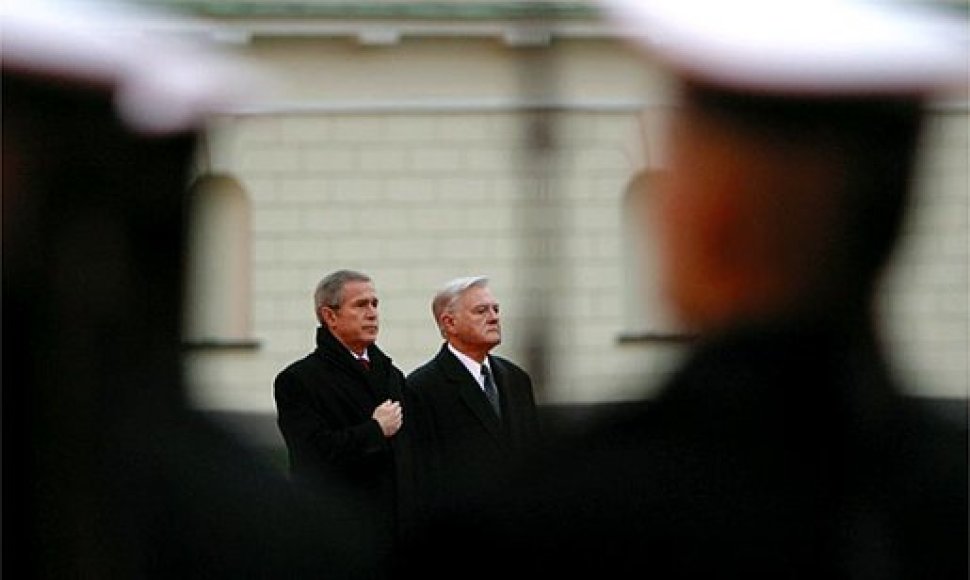 JAV prezidentas George'as W.Bushas Vilniuje 2002-aisiais