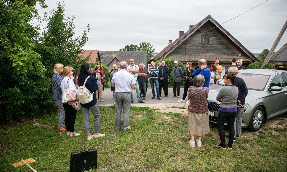 Žiežmarių gyventojai kyla į kovą prieš naujus namus neįgaliesiems