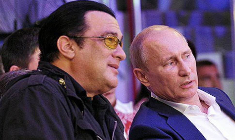 V.Putinui lojalus aktorius Stevenas Seagalas