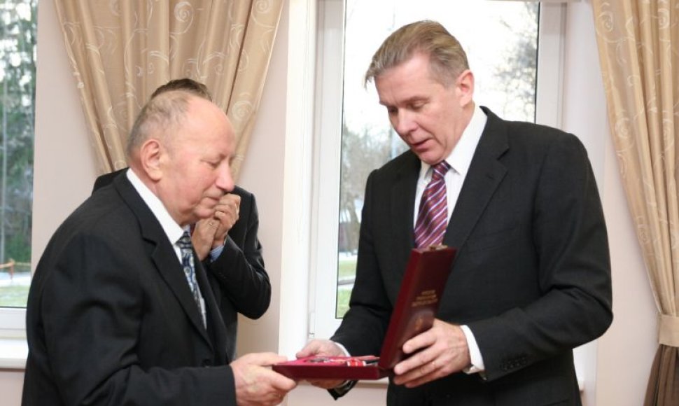 „Lietuvos diplomatijos žvaigždės“ įteikimas Antanui Račui