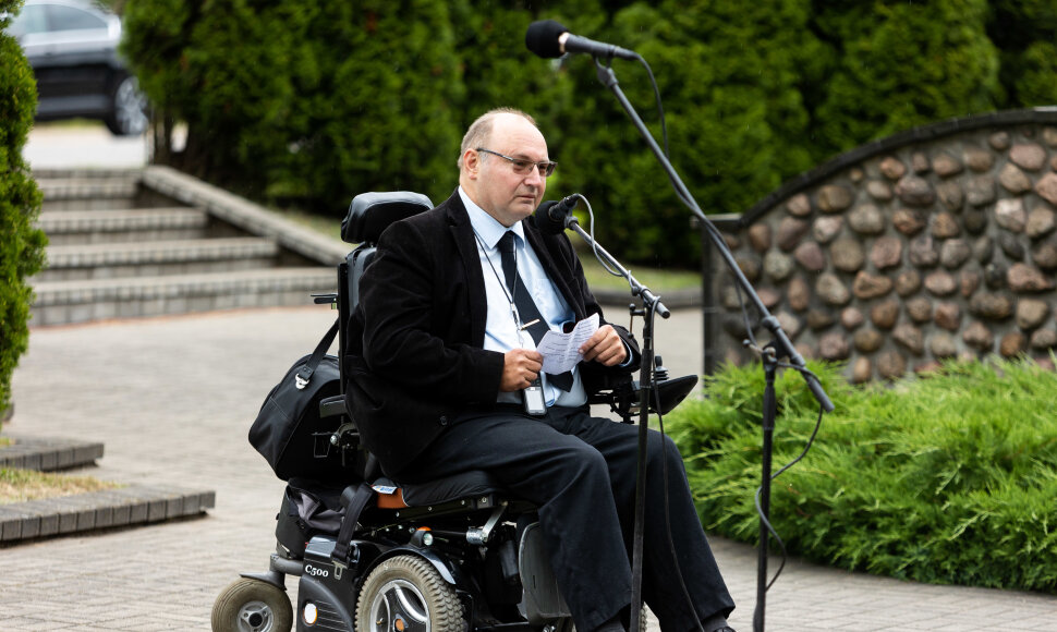 Tomas &Scaron;ernas