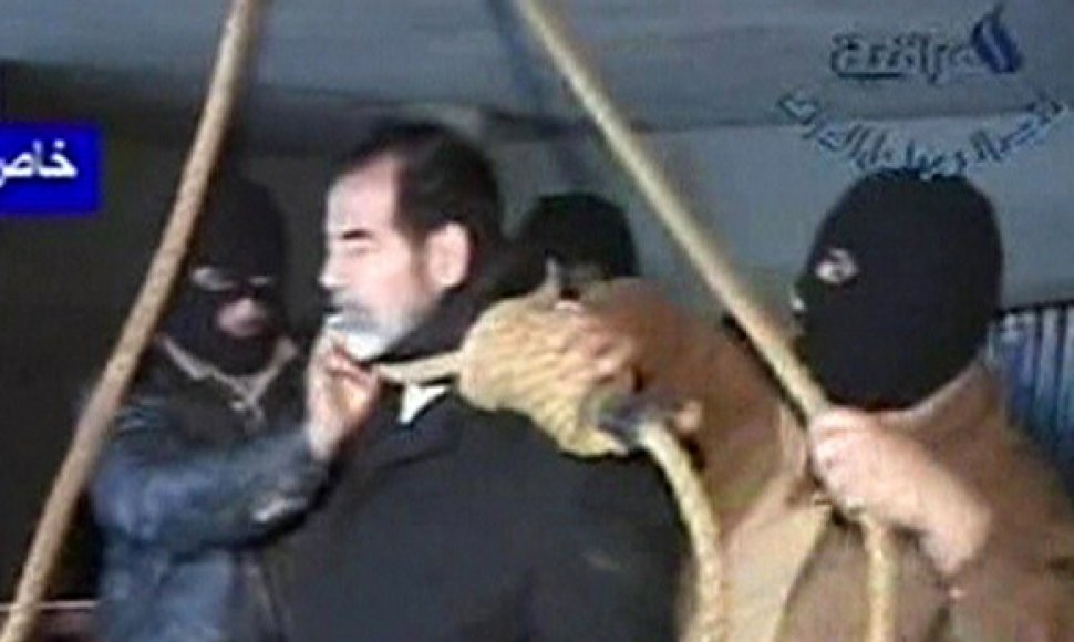Saddamas Husseinas prieš jį pakariant (2006 gruodžio 30 d.)