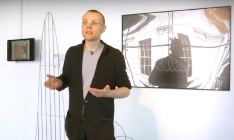 Londone studijuojantis lietuvis Julijonas Urbonas demonstruoja mirties karuselės „Euthanasia Coaster“ (liet. eutanazijos kalneliai) koncepciją.