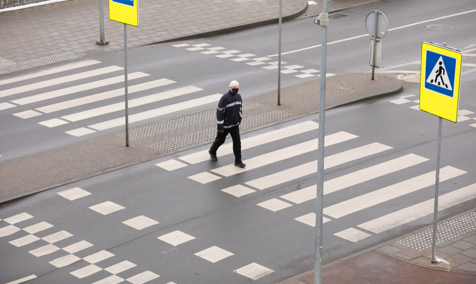 Rytas po griežtesnių karantino apribojimų įvedimo