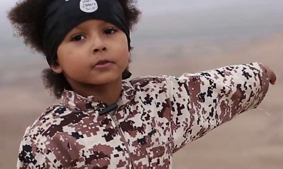Į „Islamo valstybės“ propagandą įtraukti vaikai