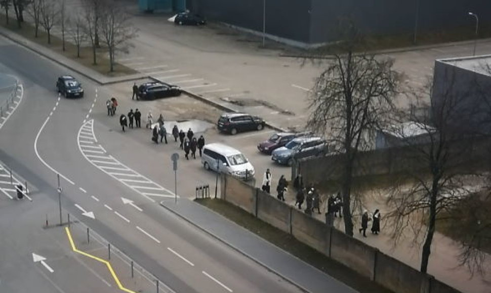 Sekmadienį Vilniuje užfiksuota procesija