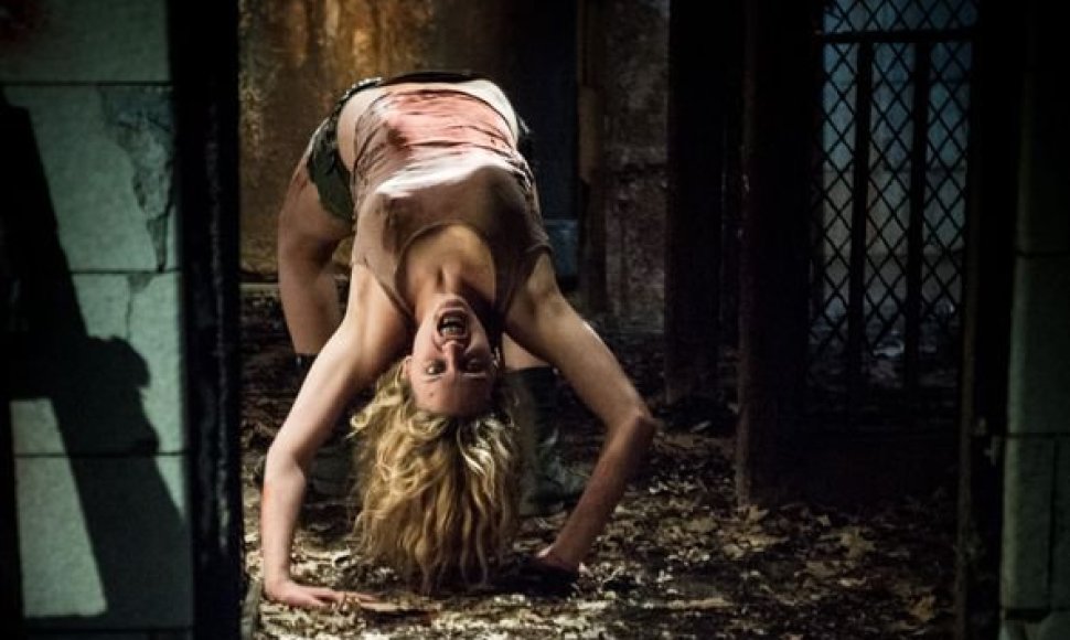 Gage Golightly filme „Apsėstieji“