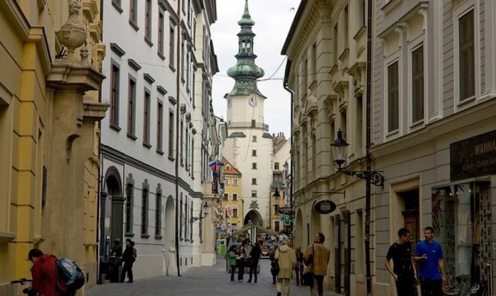 Iš apsnūdusio provincijos miestelio Bratislava tapo jaukia ir modernia Europos sostine.