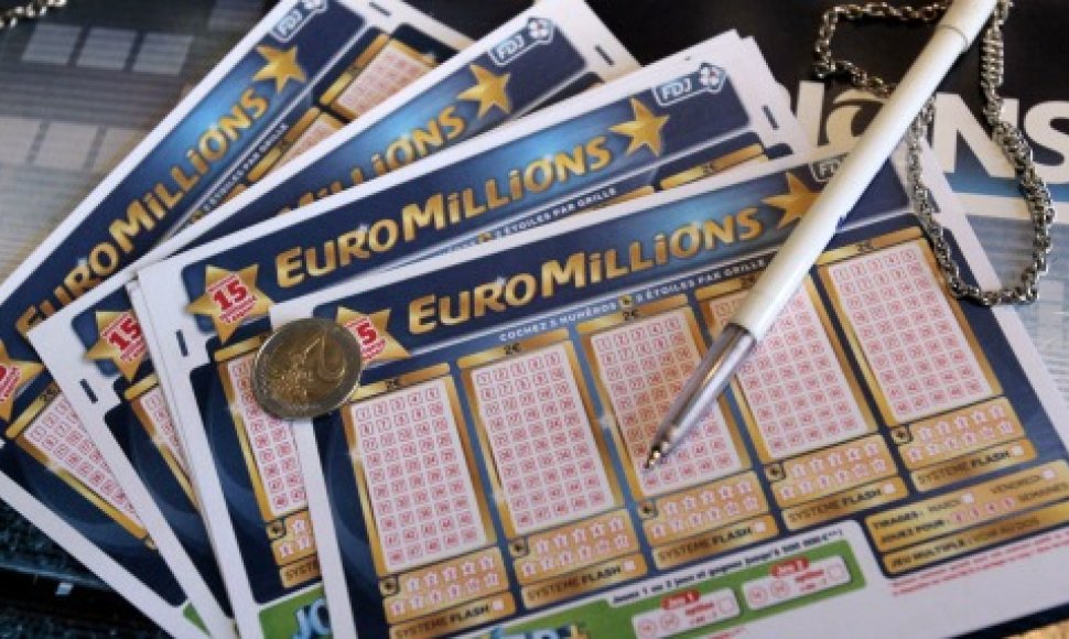 Житель Великобритании выиграл в лотерею почти 108 млн фунтов