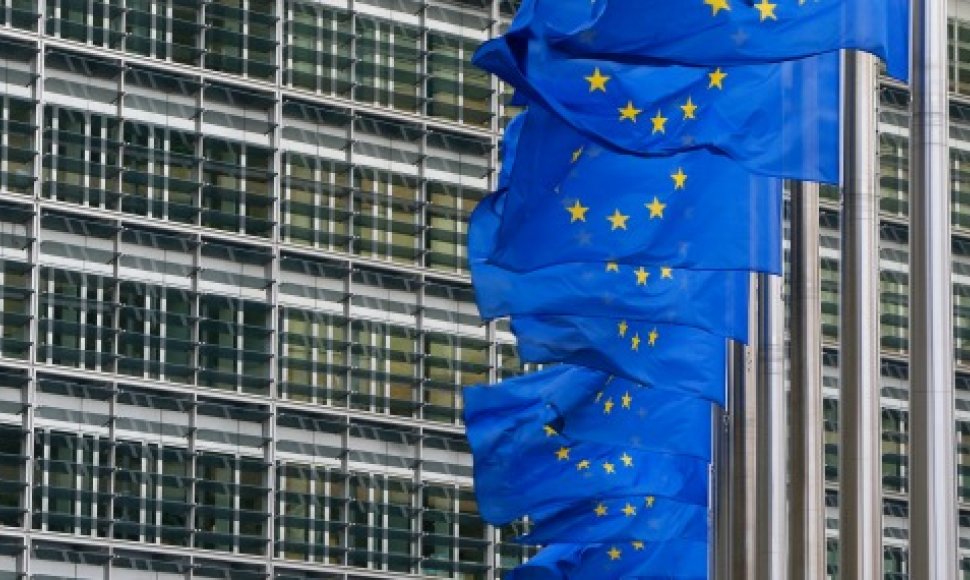 Евросоюз приостановил переговоры с Россией по визам