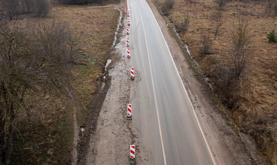 Dėl vandentiekio avarijos uždaryta Lentvario g. atkarpa