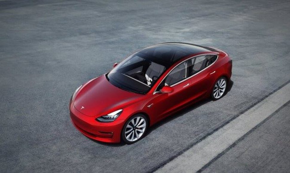 „Tesla Model 3“