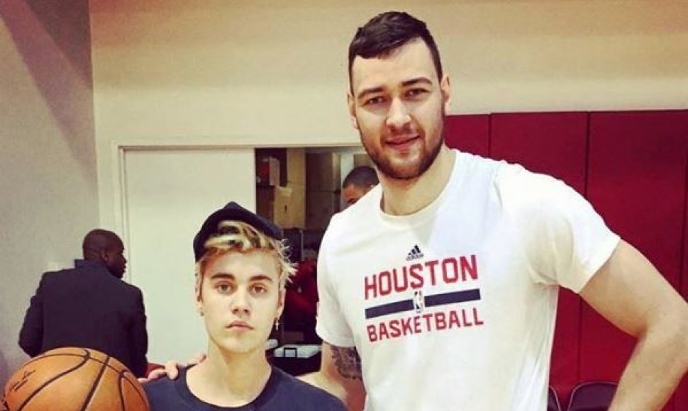 Justinas Bieberis ir Donatas Motiejūnas