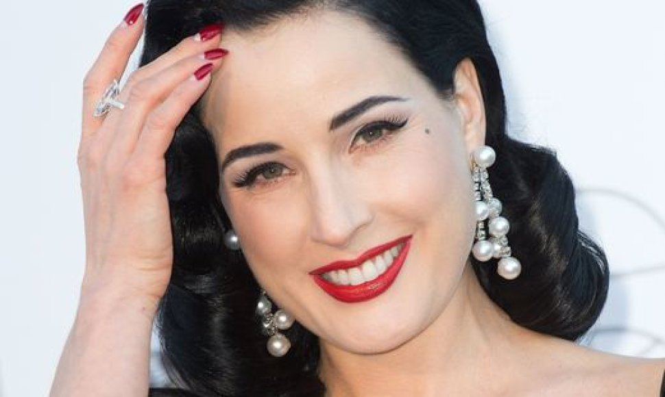 Burleskos šokėja Dita Von Teese