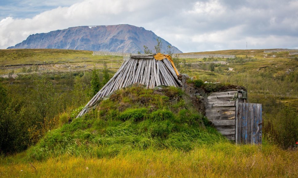 Apleistos samių trobelės Norvegijoje