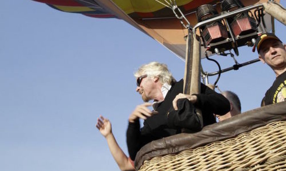 Richardo Bransono skrydis oro balionu