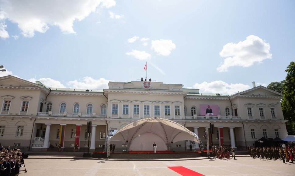 Lietuvos Respublikos prezidento rūmų perdavimo ceremonija