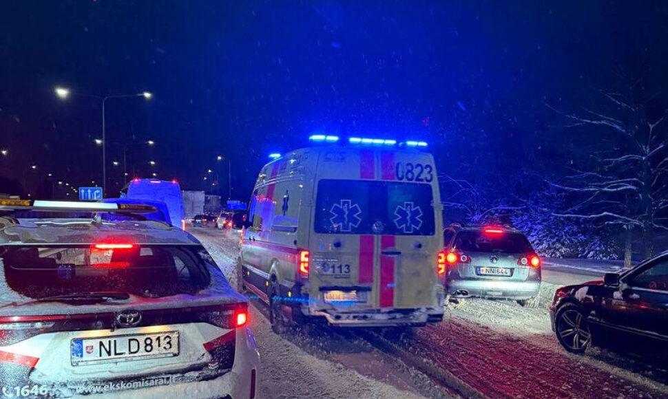 Eismo sąlygos Vilniuje vidurnaktį