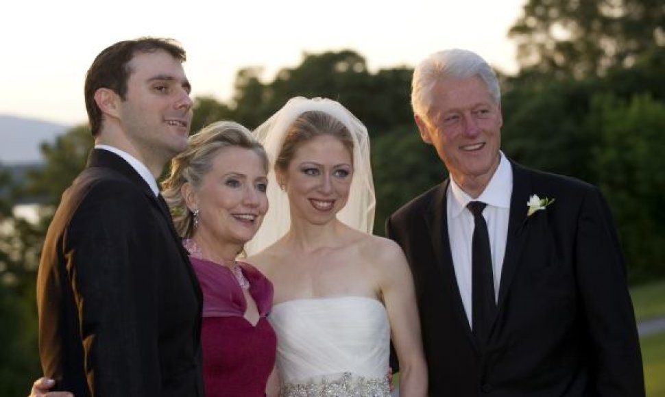 Chelsea Clinton ištekėjo už Marco Mezvinsky