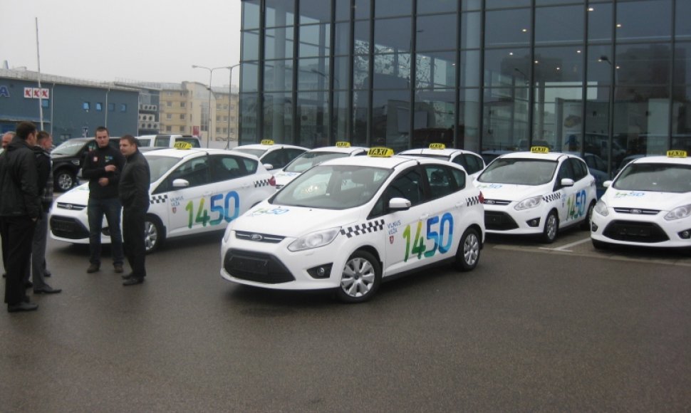 „Vilnius veža“ taksi automobiliai