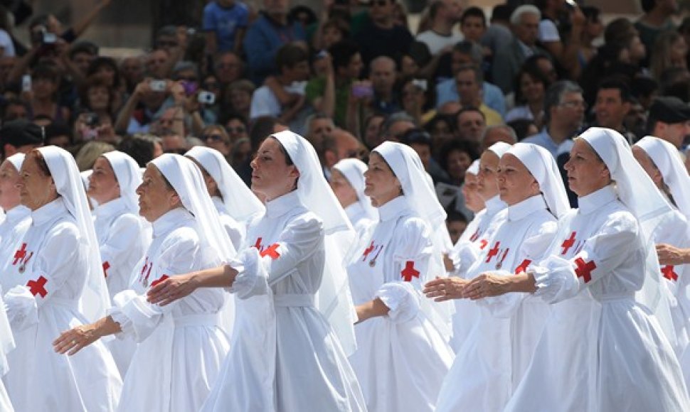 Raudonojo kryžiaus seserys