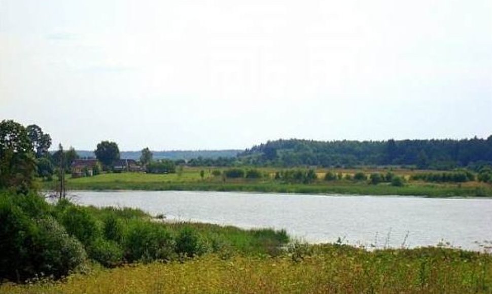 Šešuolių ežeras