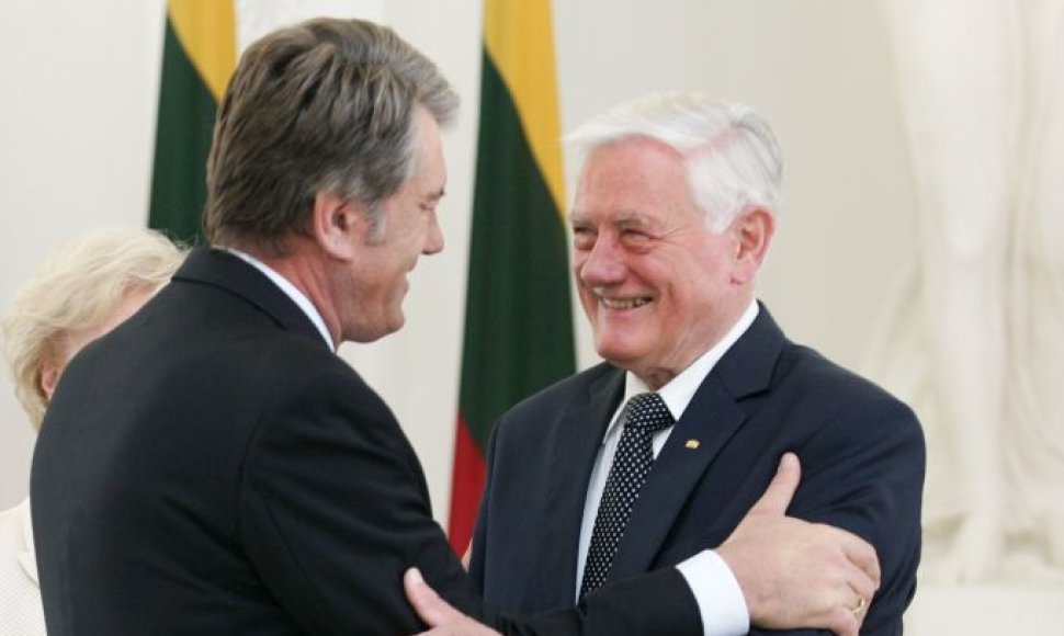 Buvę Ukrainos ir Lietuvos prezidentai: Viktoras Juščenka ir Valdas Adamkus
