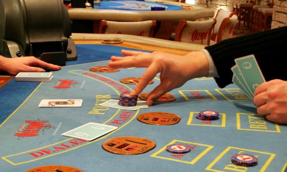 Drastiškai mažėjančios lošimų namų pajamos gali lemti jų skaičiaus sumažėjimą.